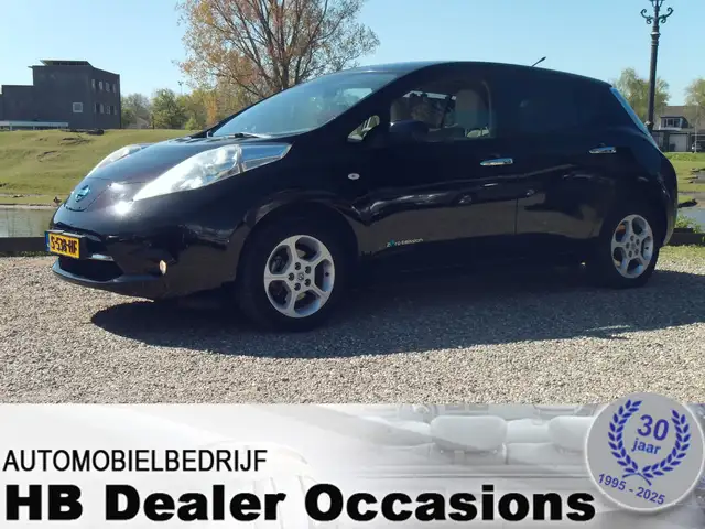 Nissan Leaf Base 24 kWh Automaat - Airco - Navigatie