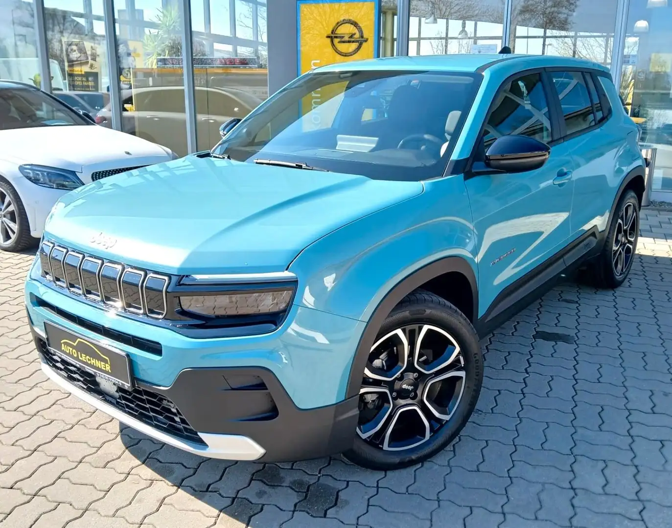 Jeep Avenger Altitude *ACC*KAMERA*DAB*SHZ*LED*1HAND* Modrá - 1