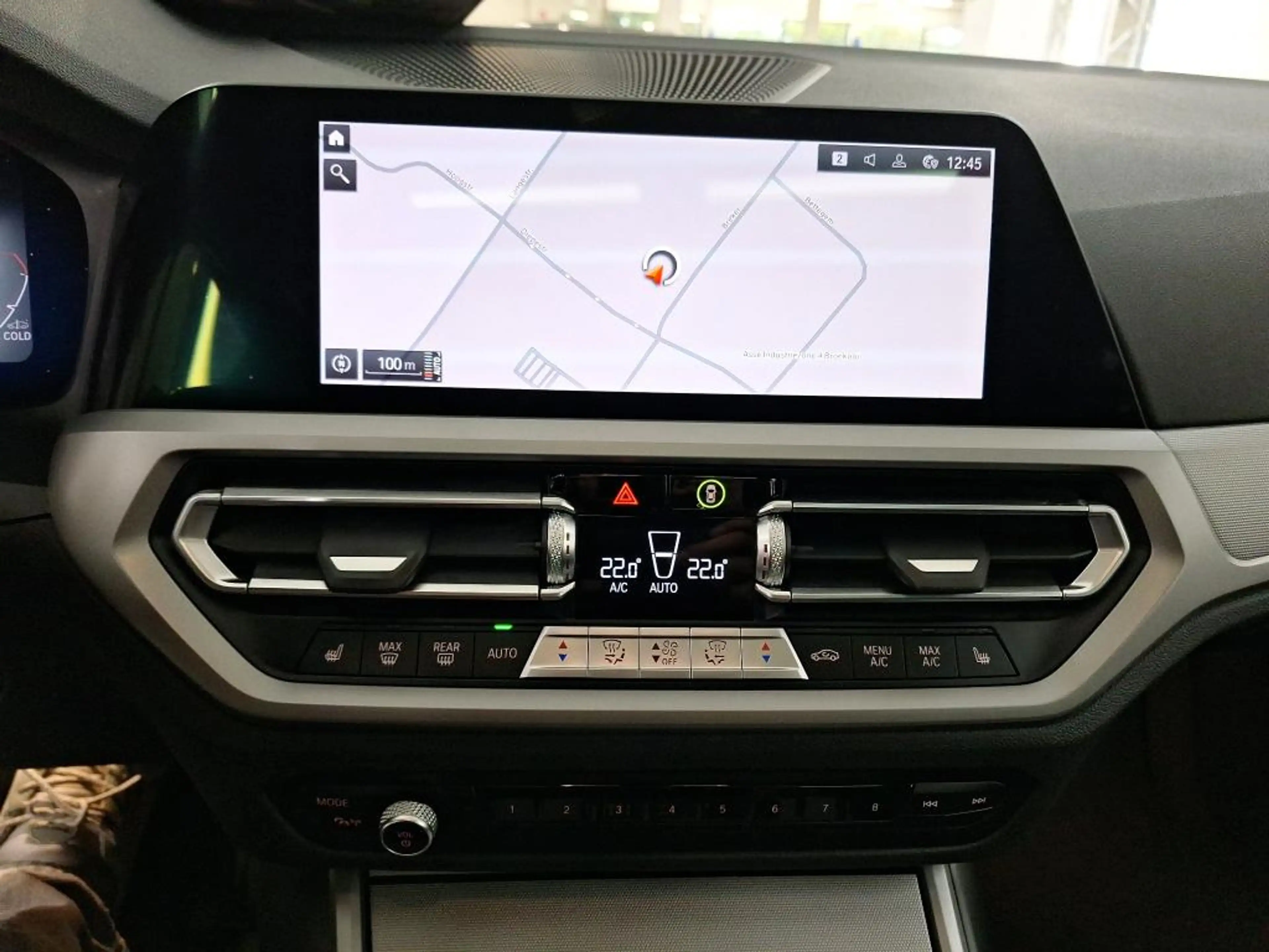 BMW 318 dA Touring 150 G21 *PANO-SIEGES SPORT-DIGITAL COCKPIT-CAMERA* — photo 9