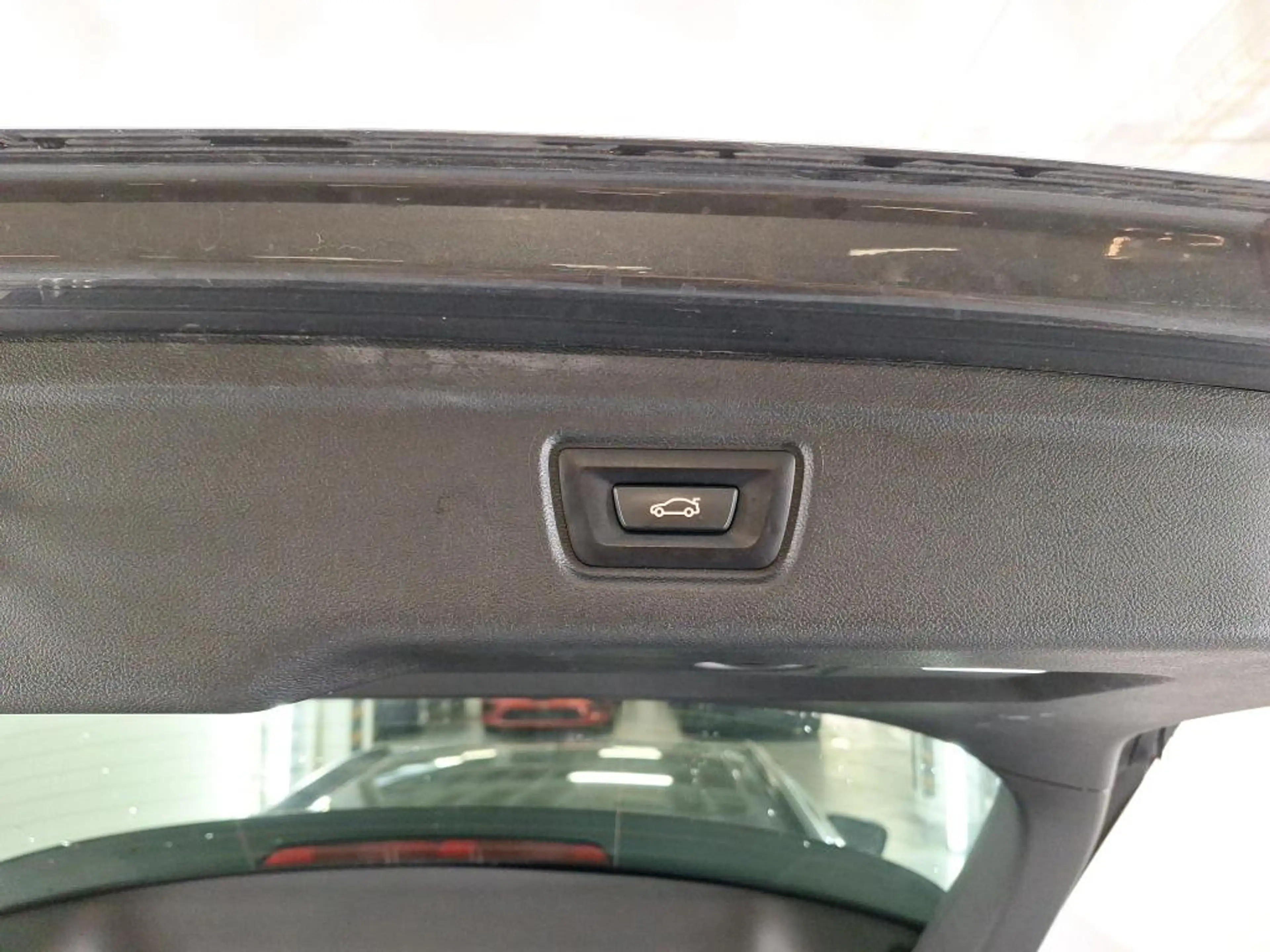 BMW 318 dA Touring 150 G21 *PANO-SIEGES SPORT-DIGITAL COCKPIT-CAMERA* — photo 12