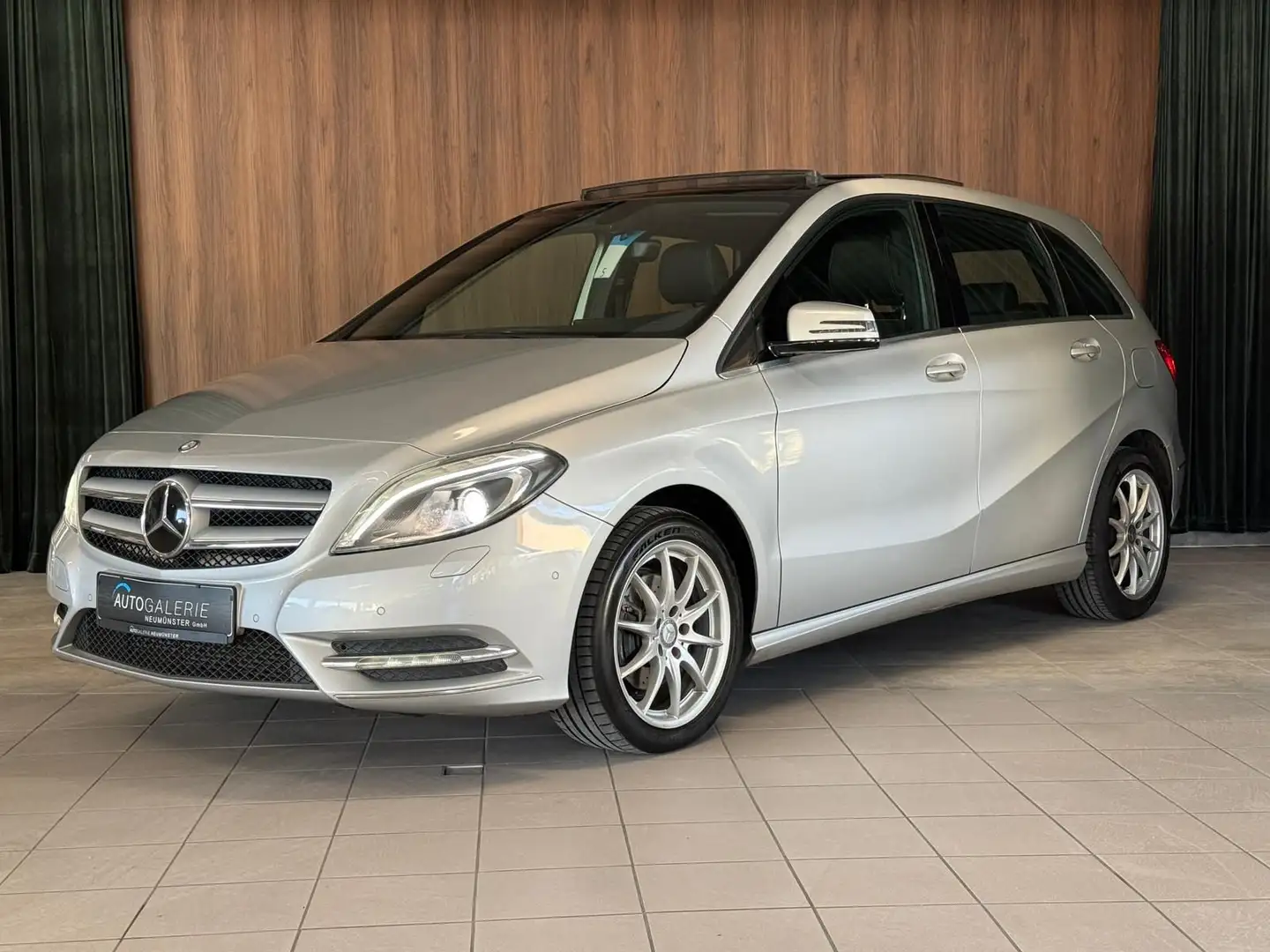 Mercedes-Benz B 180 CDI°Pano°Alu°Klima°Tempo°Leder° Argent - 1