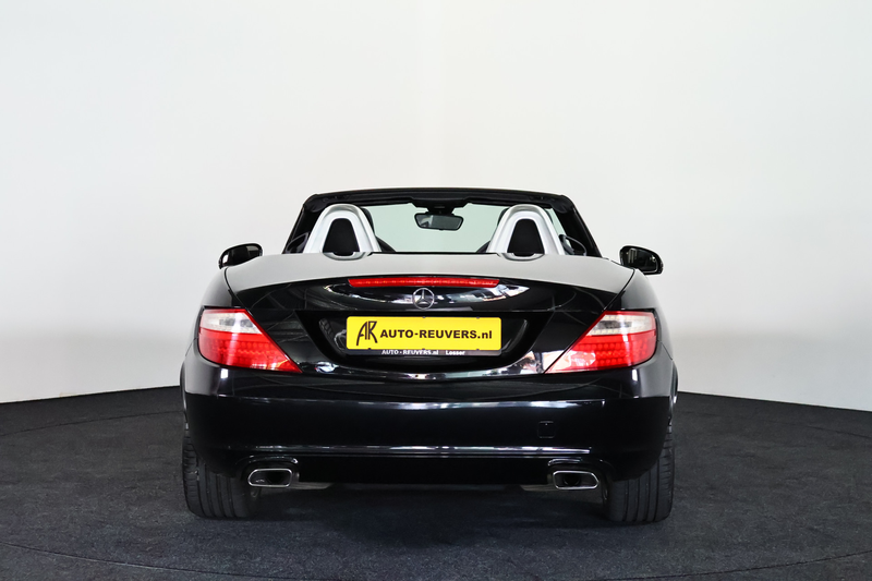 Mercedes-Benz SLK 200 AMG-Line / Leder / Navi / Bluetooth — photo 9