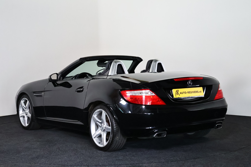 Mercedes-Benz SLK 200 AMG-Line / Leder / Navi / Bluetooth — photo 6