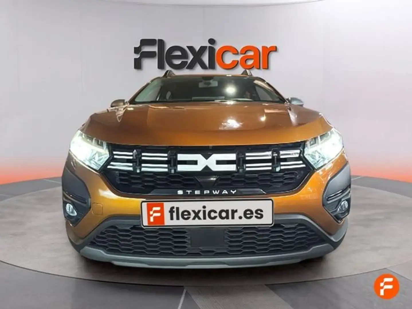 Dacia Sandero Stepway TCe Essential 67kW Naranja - 2