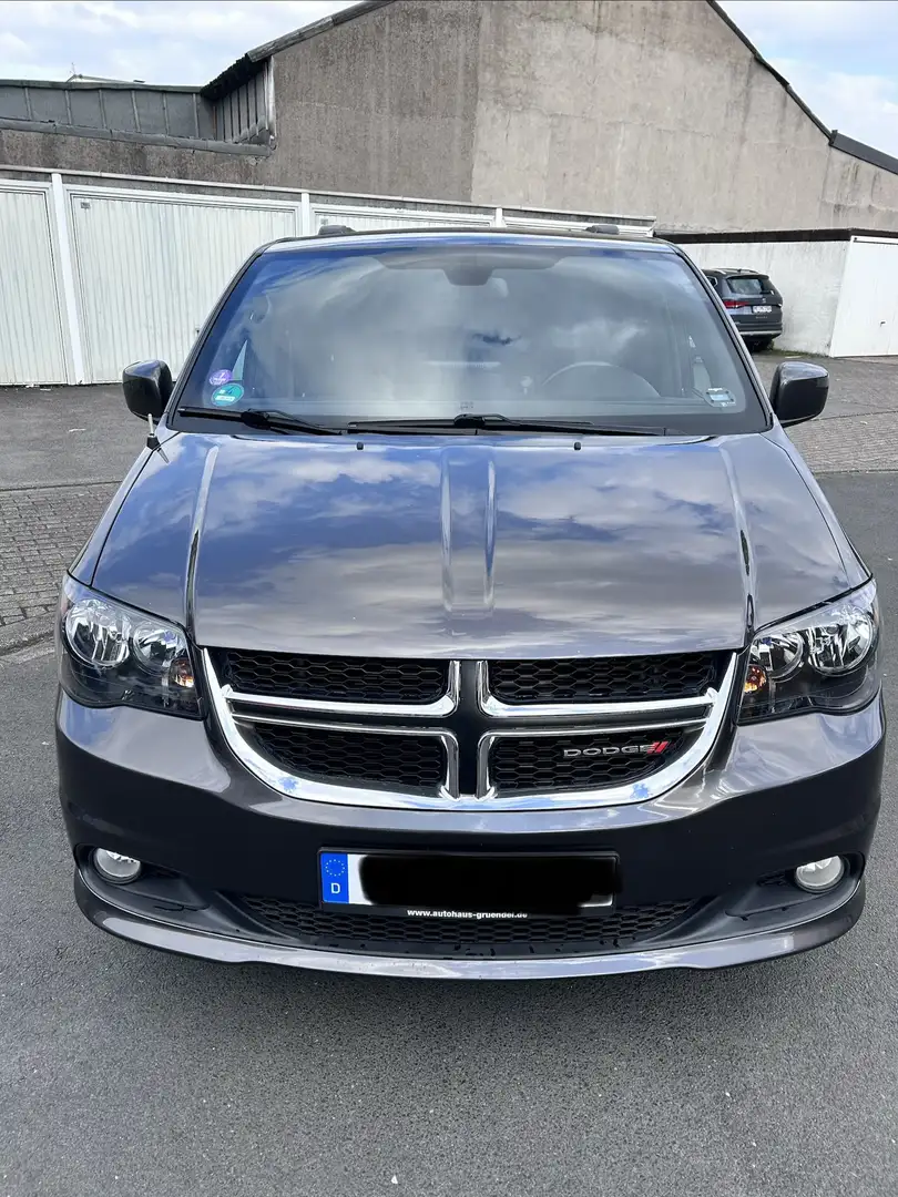 Dodge Grand Caravan GT Gris - 1