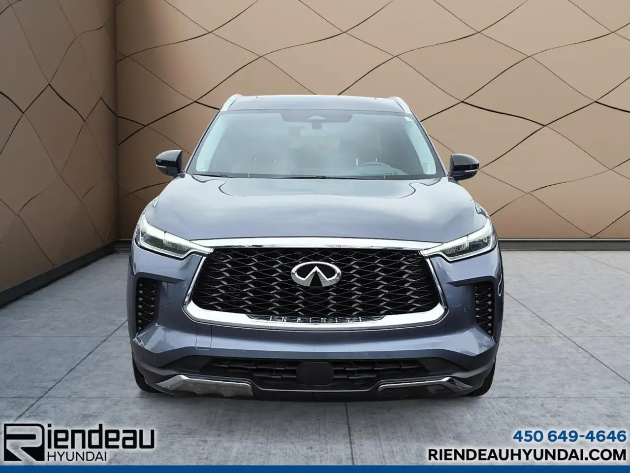 Infiniti QX60 снимка Infiniti QX60