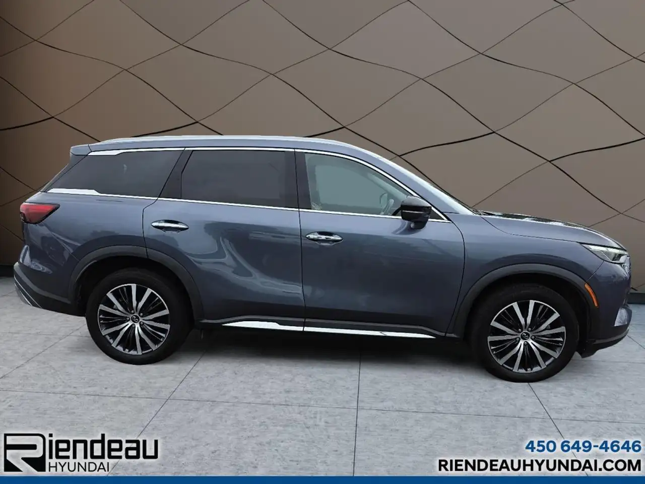 Infiniti QX60 снимка Infiniti QX60