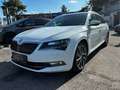 Skoda Superb Kombi 2,0 TDI 4x4 DSG L&K 190PS Leder topAusstattg Weiß - thumbnail 1