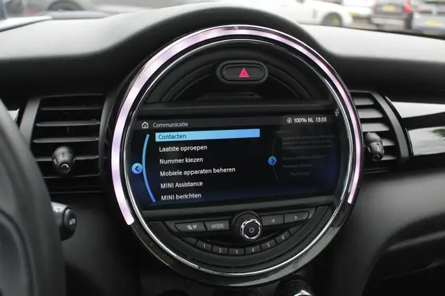 Mini Hatch view 20