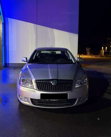Imagine Skoda Octavia 1.8 TSI FAMILY