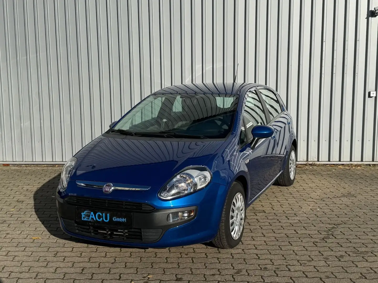 Fiat Punto Evo Dynamic KLIMA TÜV NEU Blau - 1