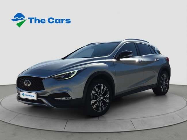 Infiniti QX30 2.2d Premium AWD 7DCT - foto 1