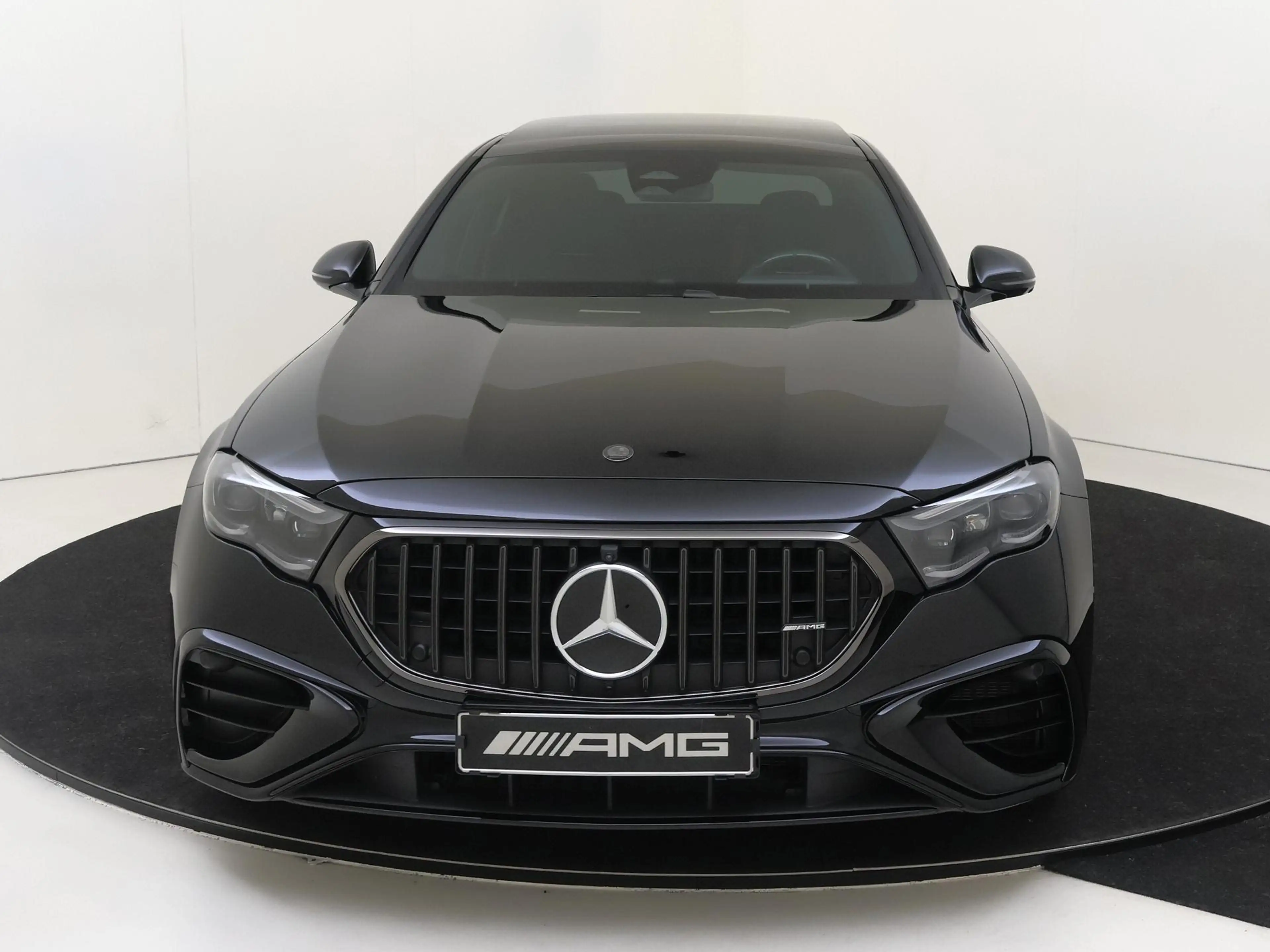 Mercedes-Benz E 53 AMG 4MATIC+ Night Edition / Panoramadak/ Night 1+2/ DY — photo 6