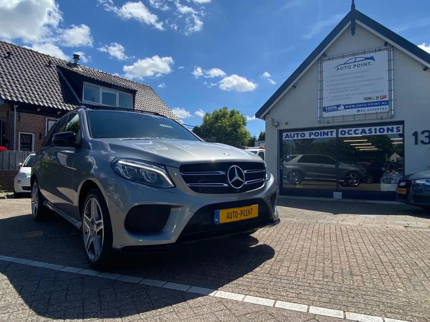 Mercedes-Benz GLE 500 AMG-LINE/4X4/PANO/SFEER/FULL-LED Сірий - 2