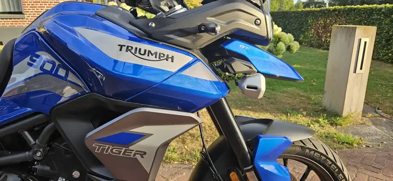 Triumph Tiger 900 - foto 4