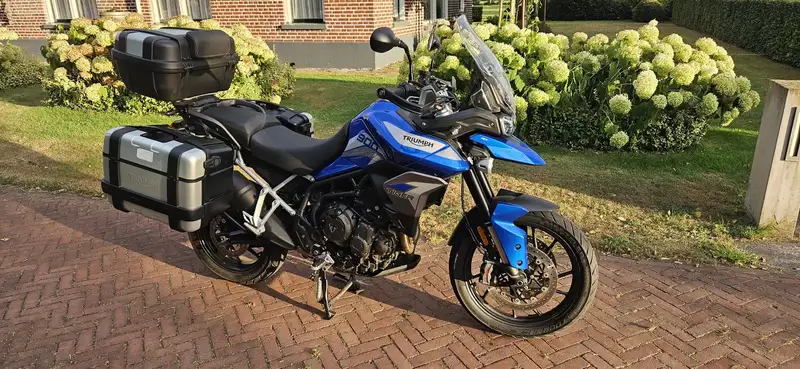 Triumph Tiger 900 - foto 3