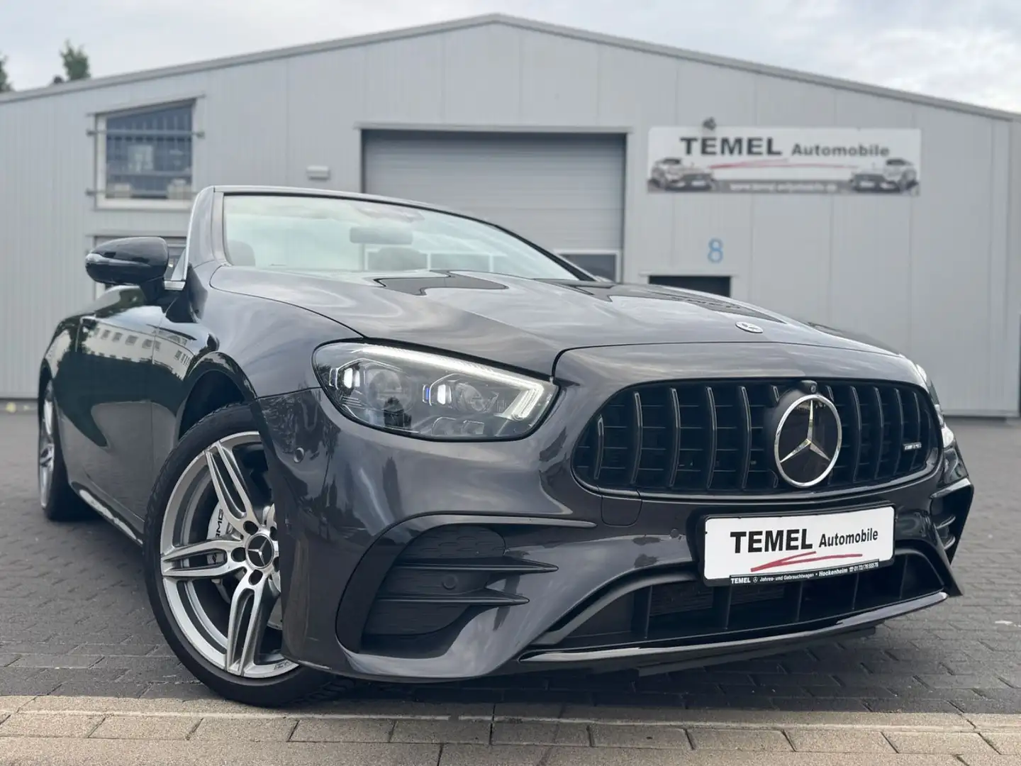 Mercedes-Benz E 53 AMG 4M NIGHT MBUX KEYLESS Grau - 2