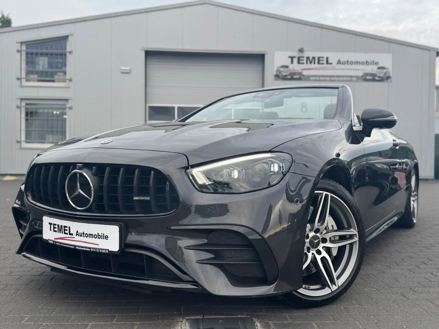 Mercedes-Benz E 53 AMG 4M NIGHT MBUX KEYLESS Grau - 1
