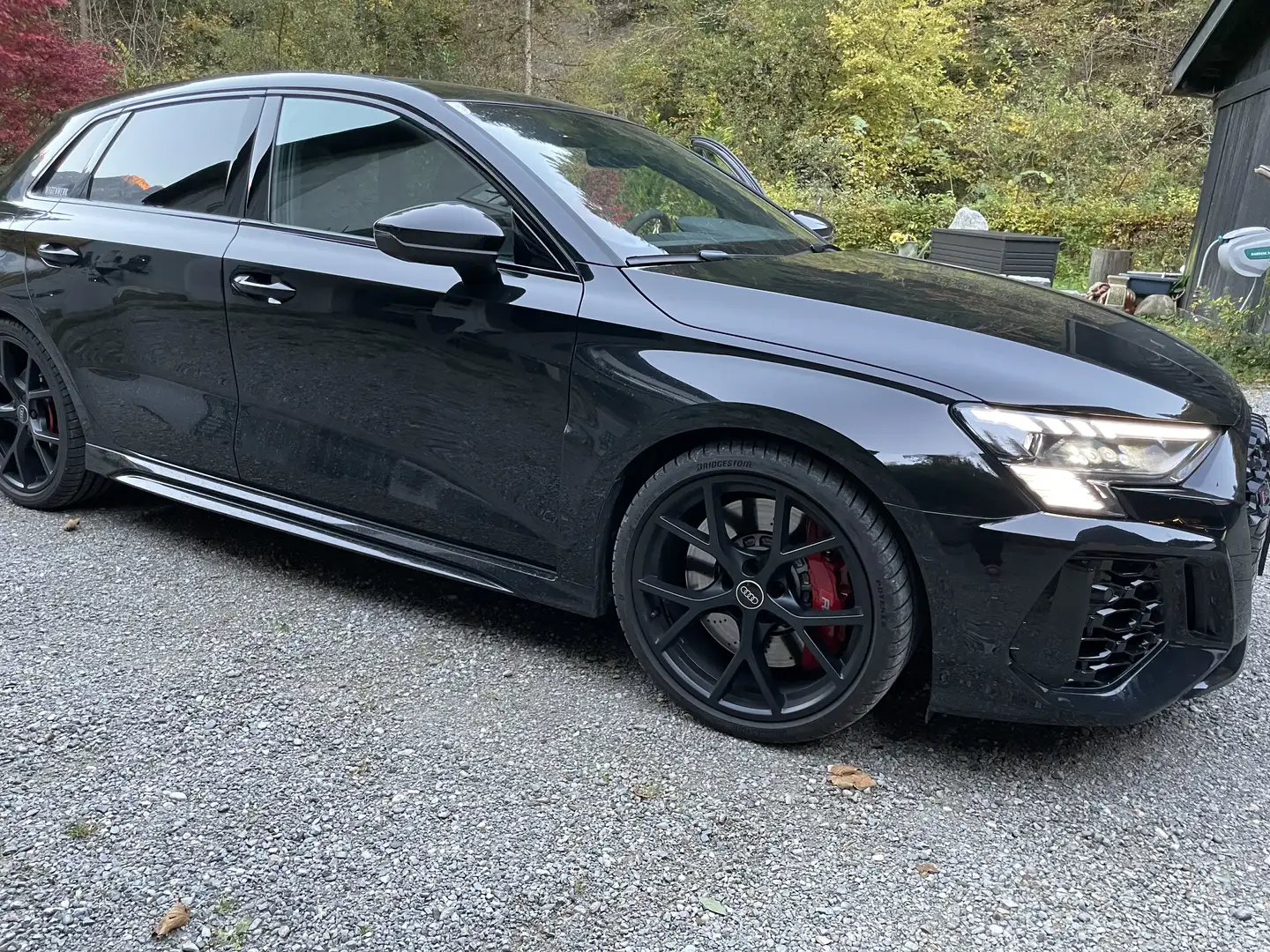 Audi RS3 SB TFSI quattro S-tronic Schwarz - 2