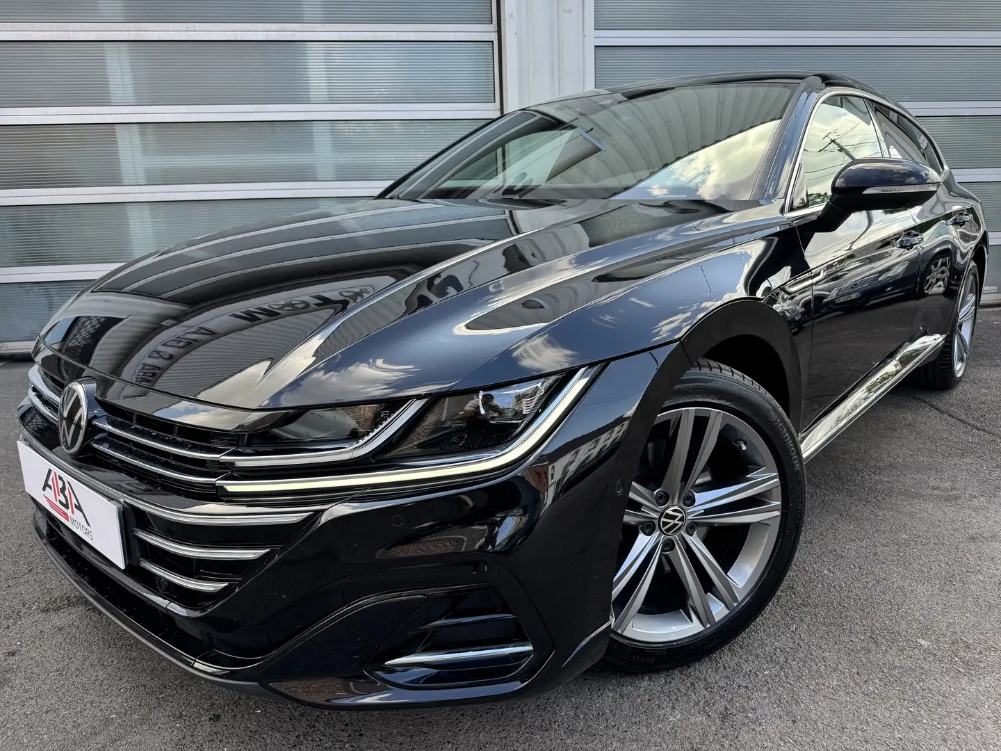 Volkswagen Arteon R LINE SHOOTING BREAK DSG 2.0 TDI 150 - 1