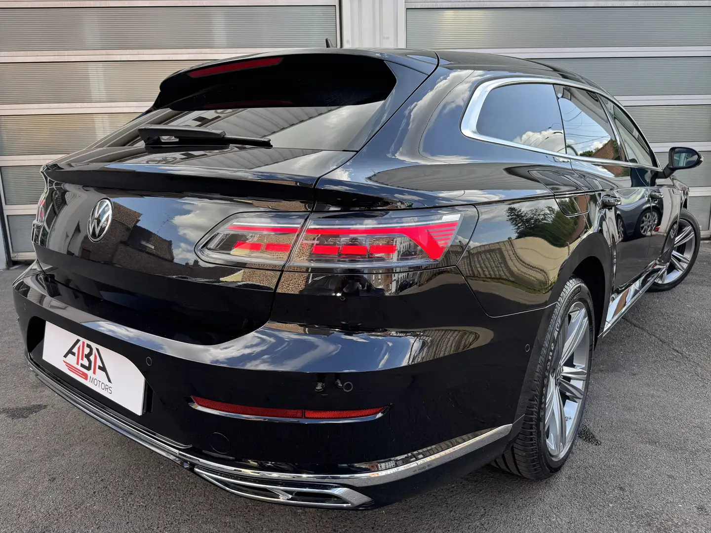 Volkswagen Arteon R LINE SHOOTING BREAK DSG 2.0 TDI 150 - 2