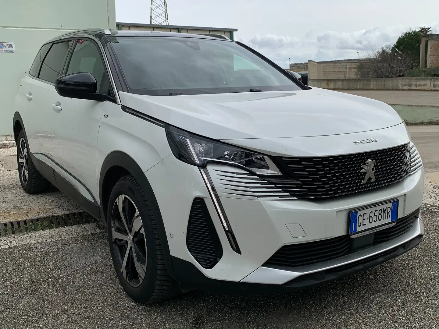 Peugeot 5008 1.5 bluehdi GT Line s Alb - 2