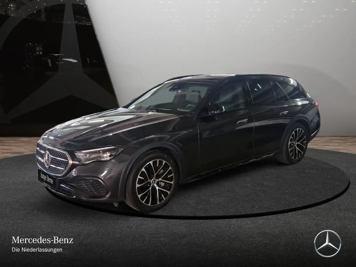 Mercedes-Benz E 220 d T 4M Avantgarde 360° Airmat Stdhzg Pano 9G Grau - 2