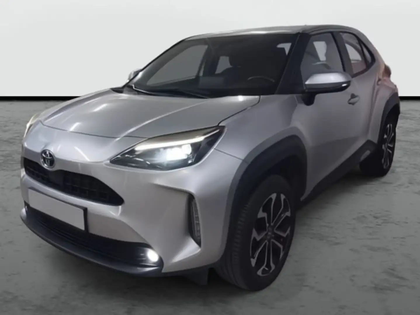 Toyota Yaris Cross 1.5 HEV -G Gris - 2