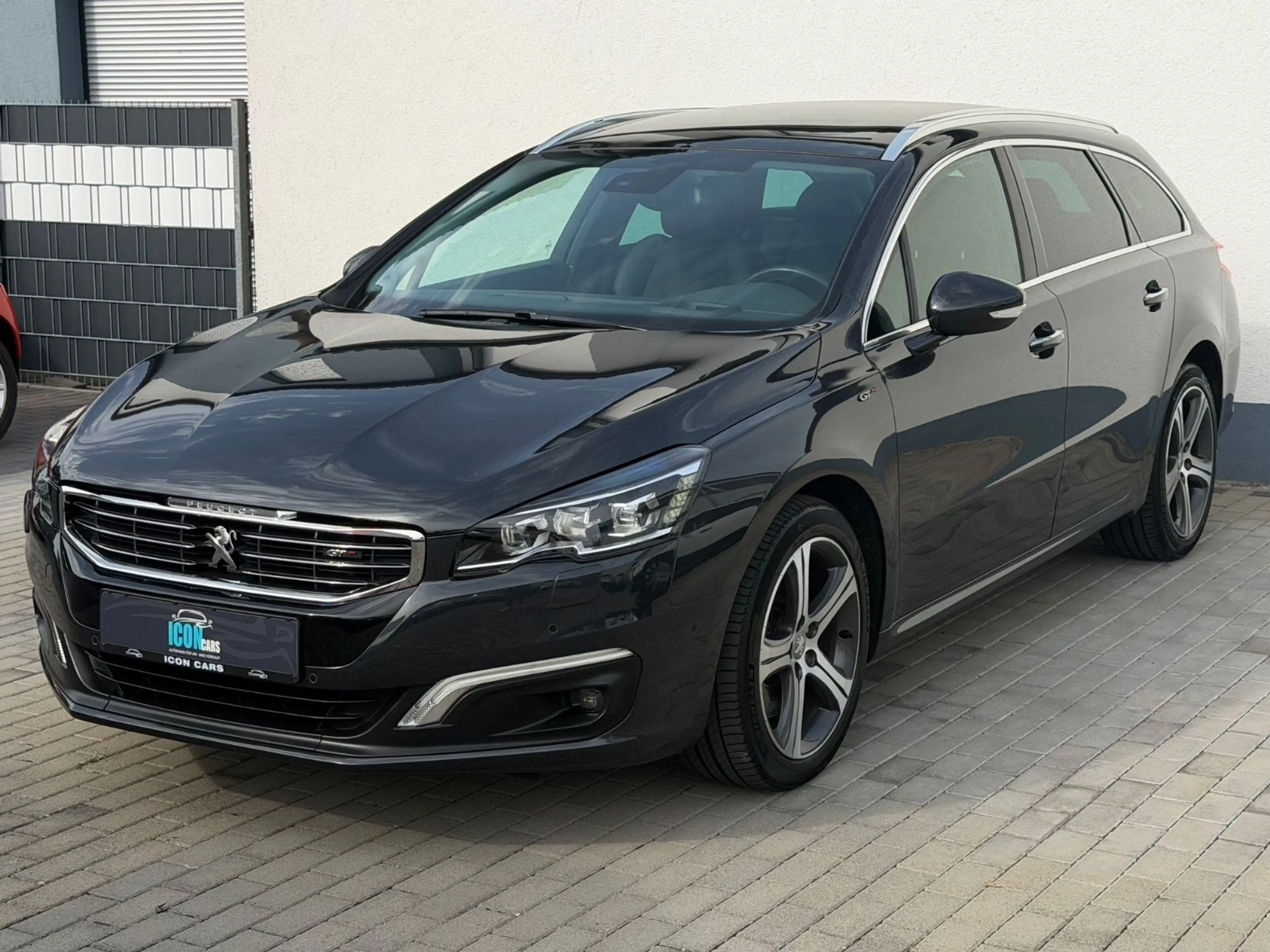 Peugeot 508 SW GT LINE/LED/NAVI/KAMERA/PANO/TEMPOMAT/SHZ