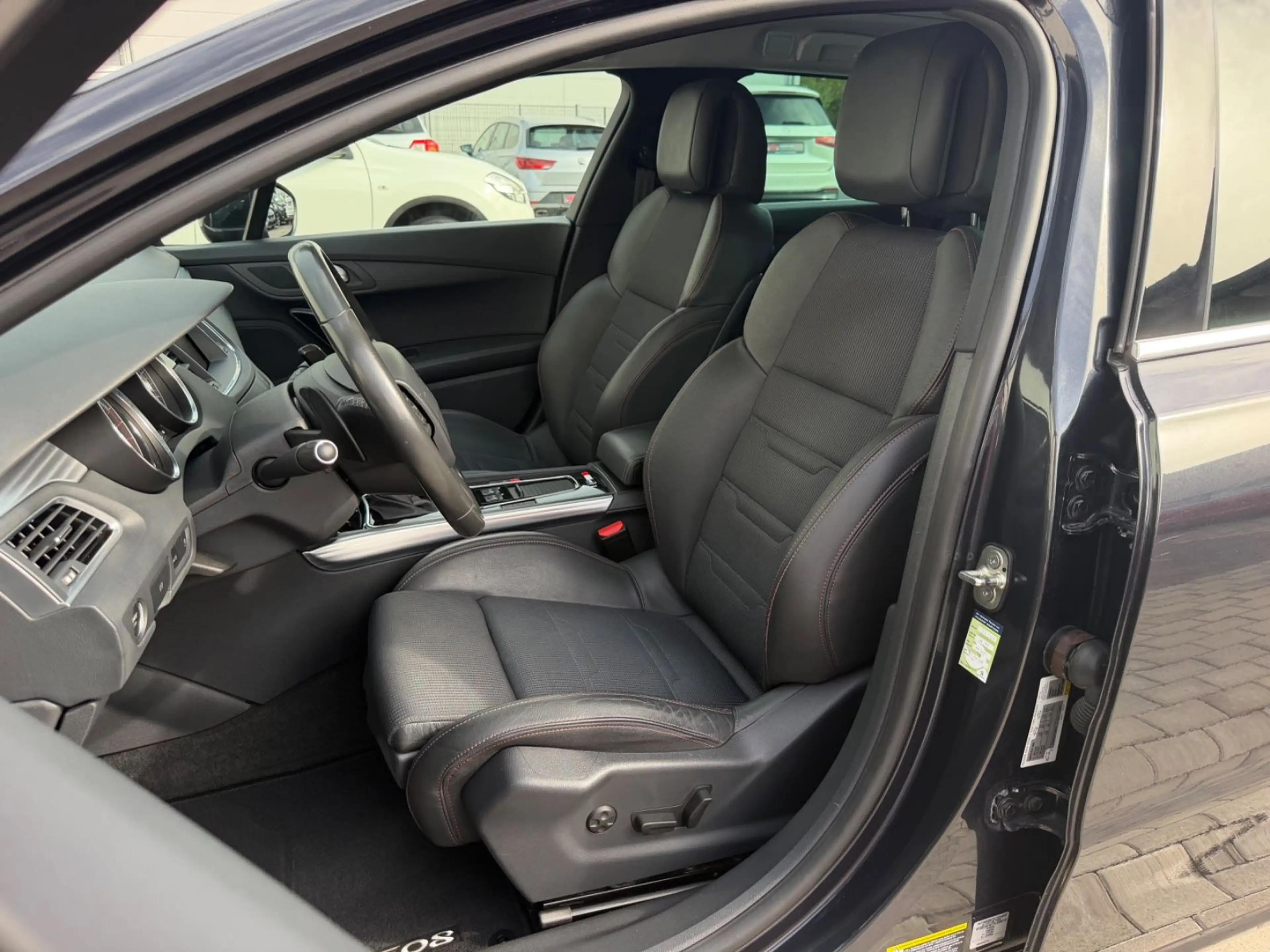 Peugeot 508 SW GT LINE/LED/NAVI/KAMERA/PANO/TEMPOMAT/SHZ — photo 11
