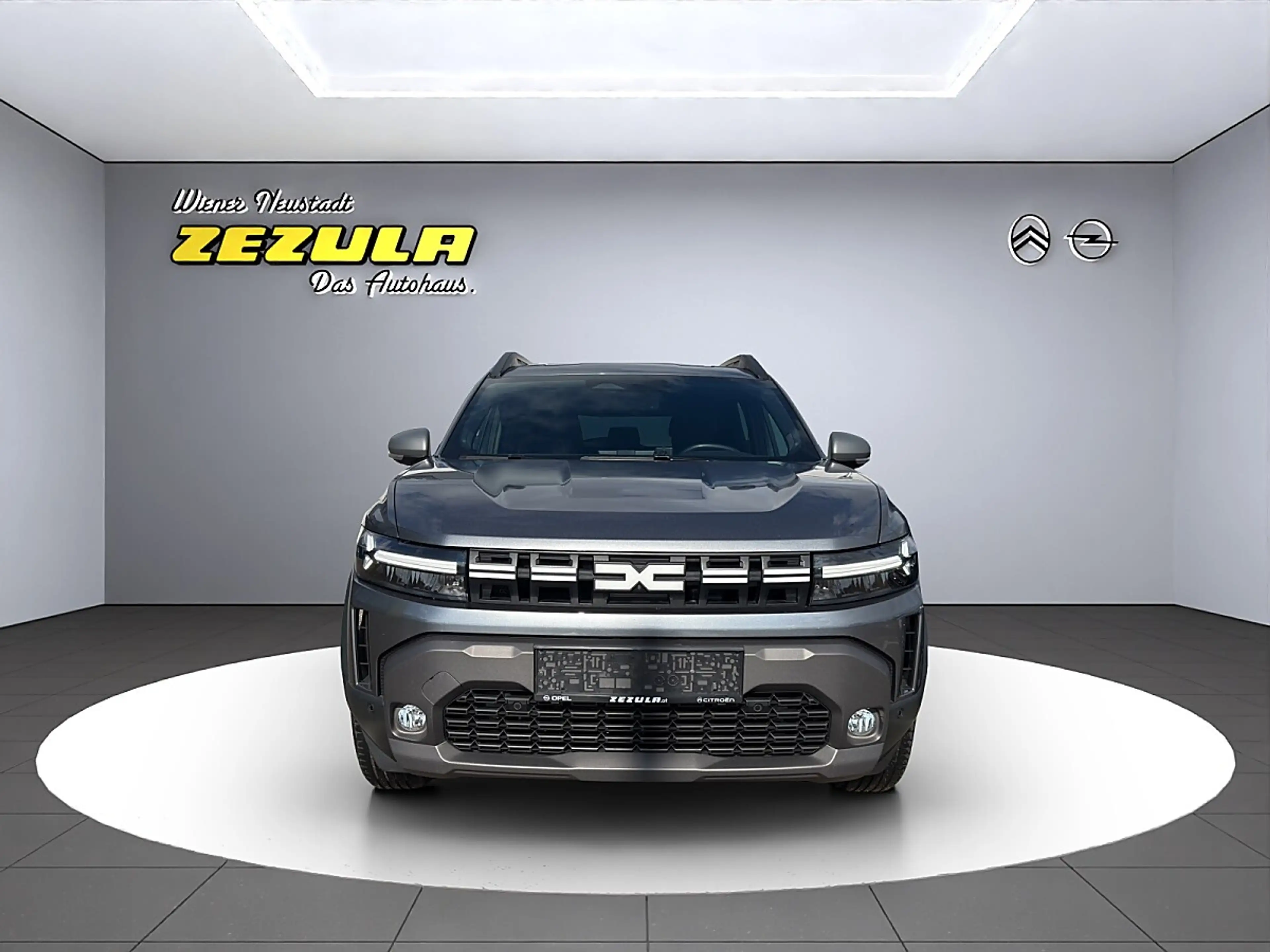 Dacia Duster Journey TCe 130 mHev — photo 8