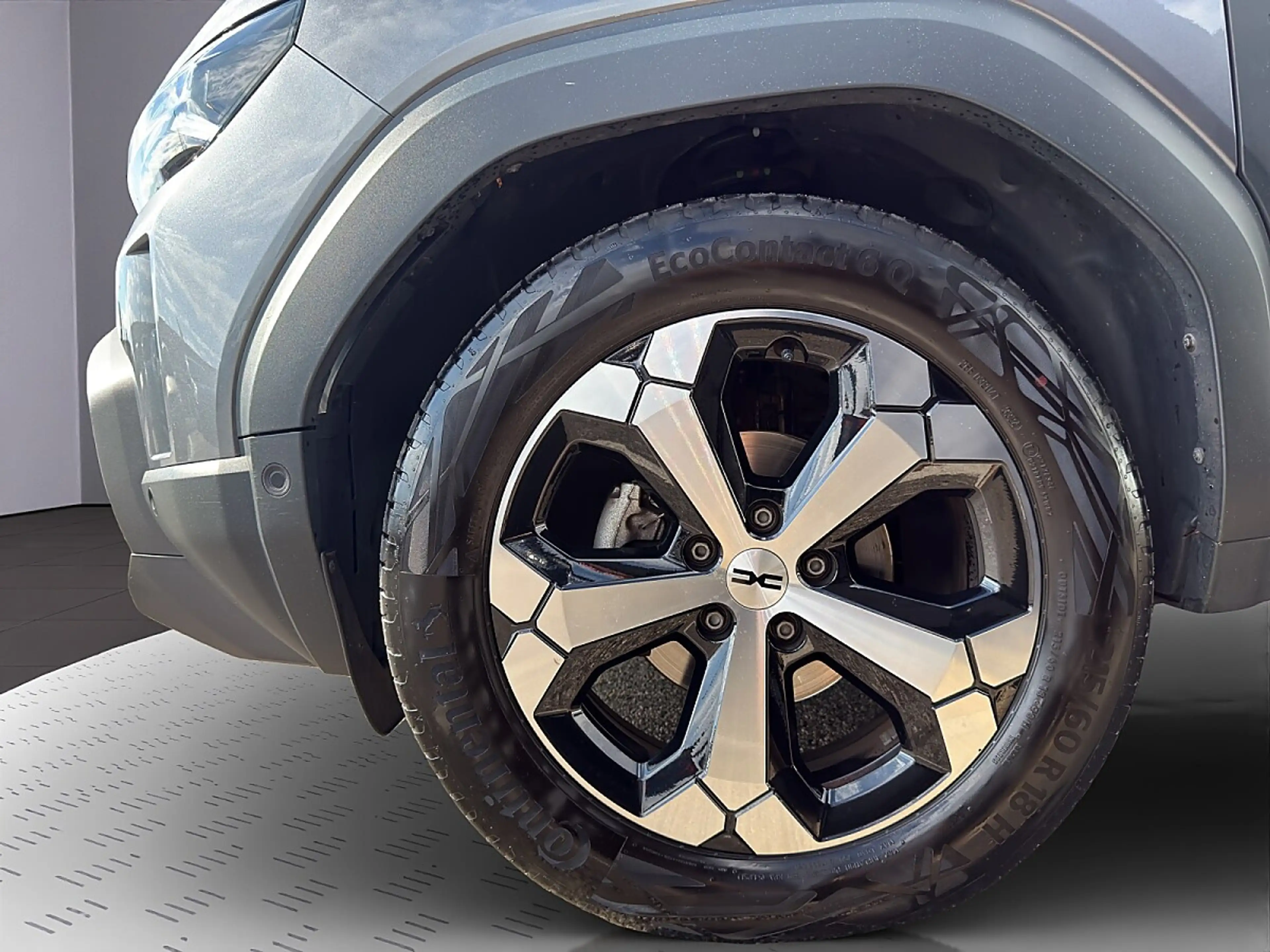 Dacia Duster Journey TCe 130 mHev — photo 19