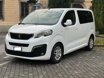 BlueHDi 100 Compact Business