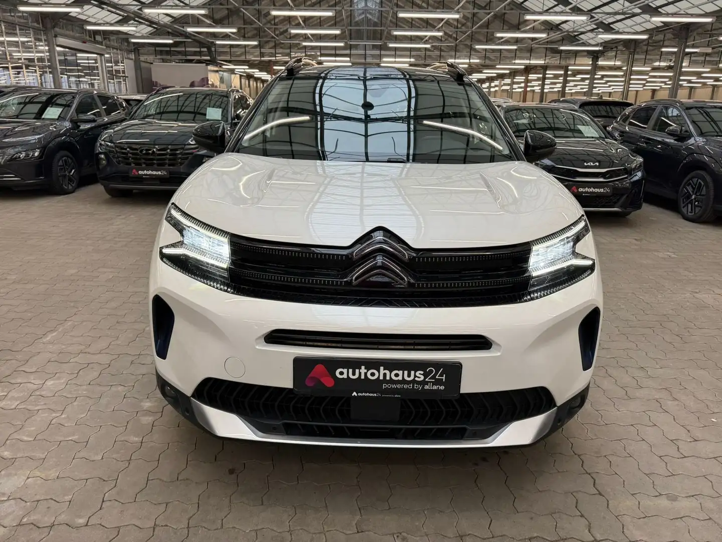 Citroen C5 Aircross 1.2 PureTech 130 Shine Weiß - 2