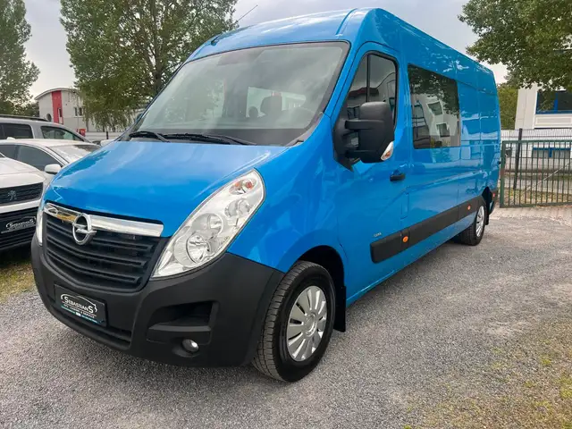 Opel Movano view 3