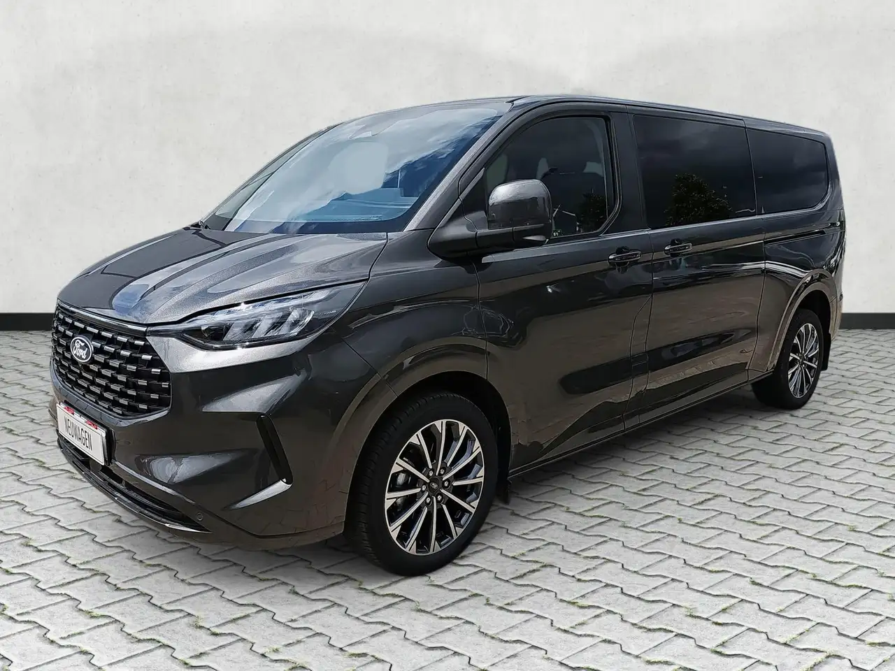 Ford Tourneo Custom 2.0 EB Autom Titanium X L2 AHK 4