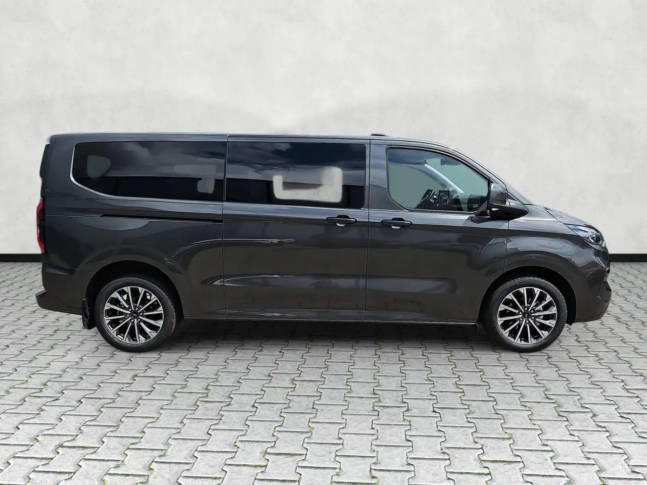 Ford Tourneo Custom 2.0 EB Autom Titanium X L2 AHK 9