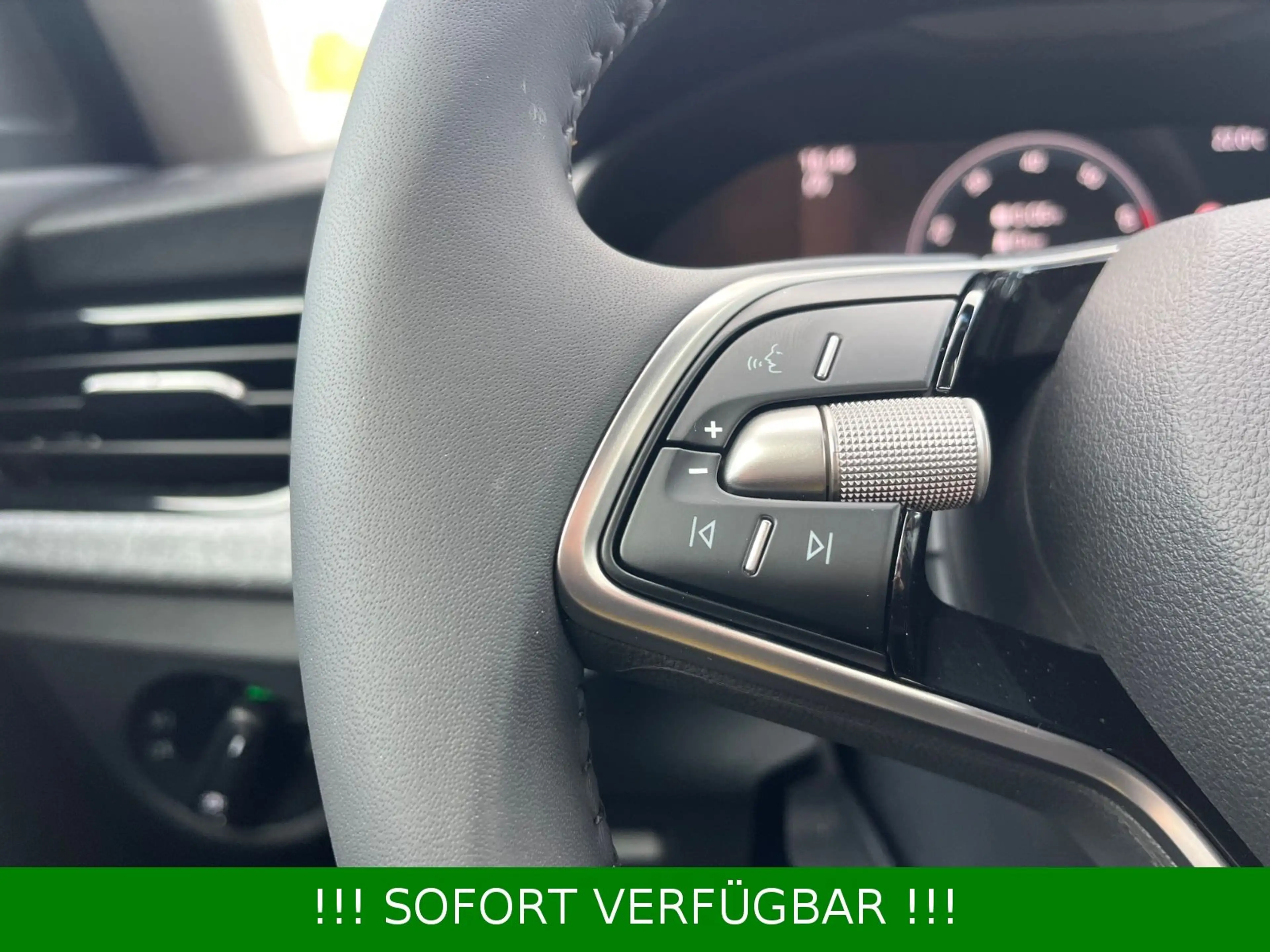 Skoda Scala 1.0 TSI 85kW DSG Selection Plus*AHK*Kamera — photo 17