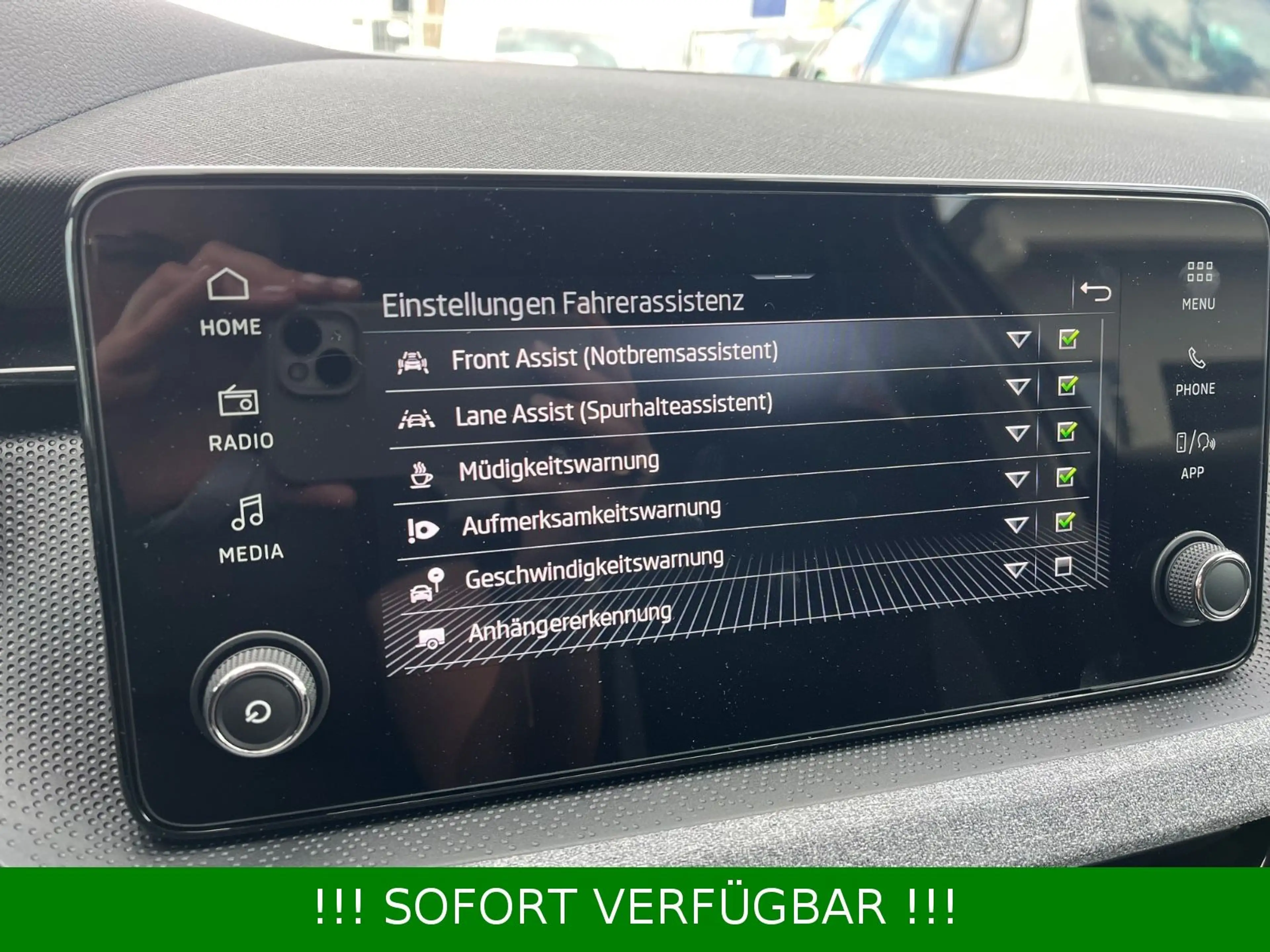 Skoda Scala 1.0 TSI 85kW DSG Selection Plus*AHK*Kamera — photo 26
