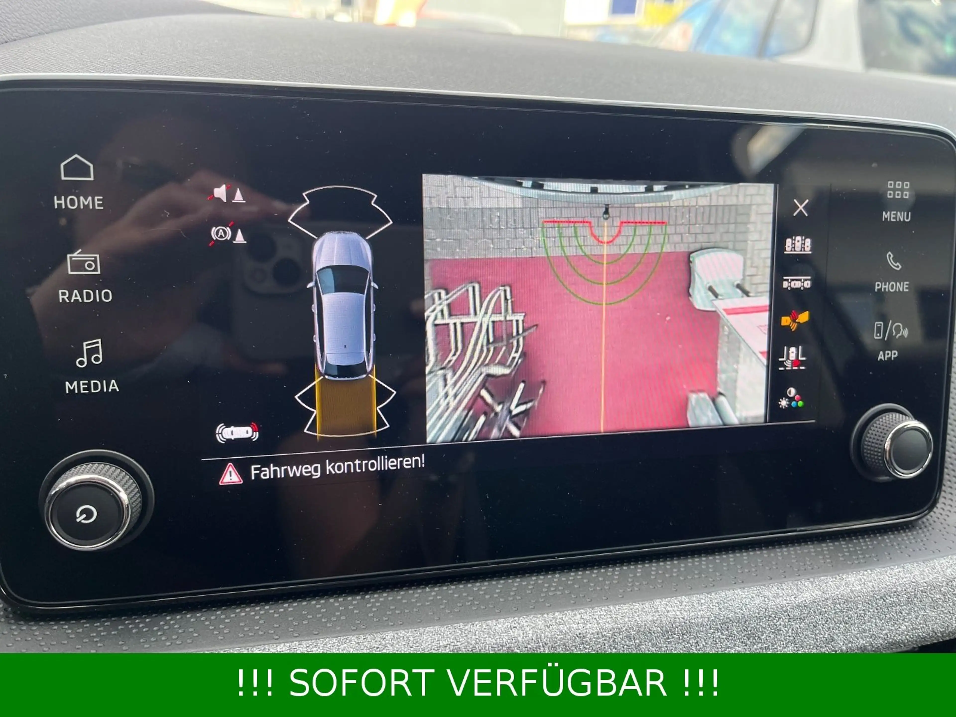 Skoda Scala 1.0 TSI 85kW DSG Selection Plus*AHK*Kamera — photo 20