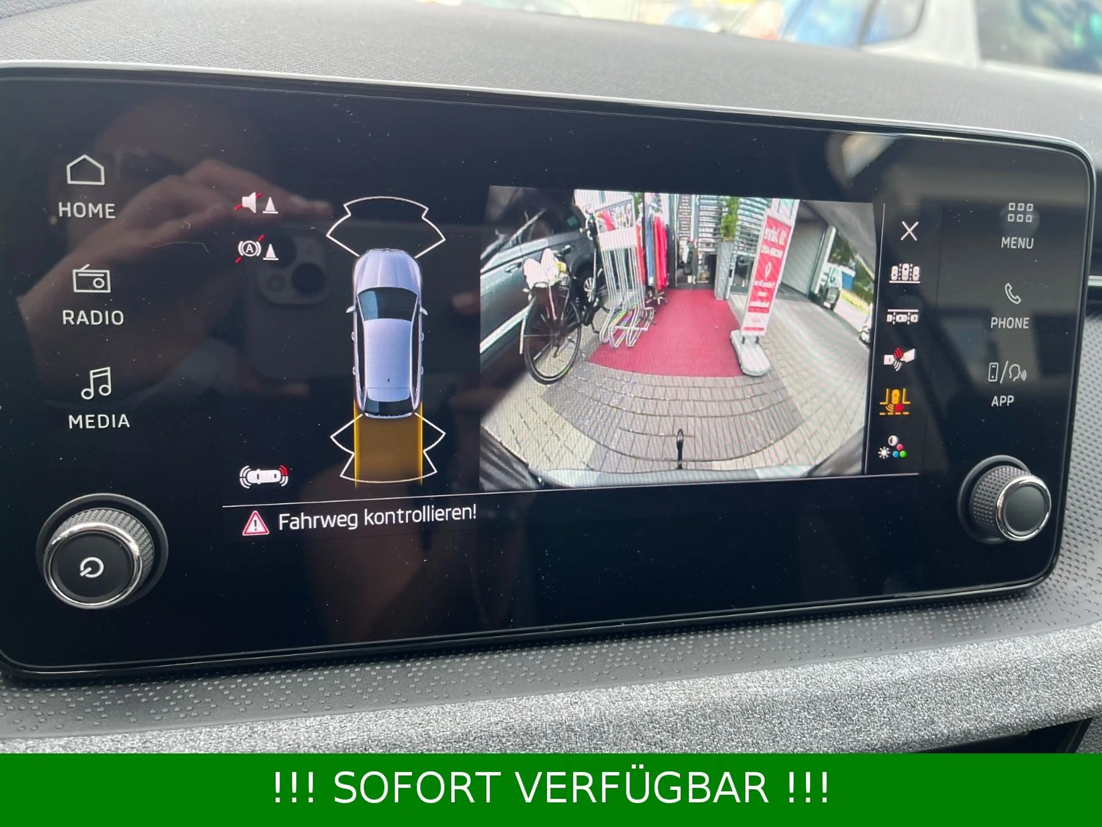 Skoda Scala 1.0 TSI 85kW DSG Selection Plus*AHK*Kamera — photo 19