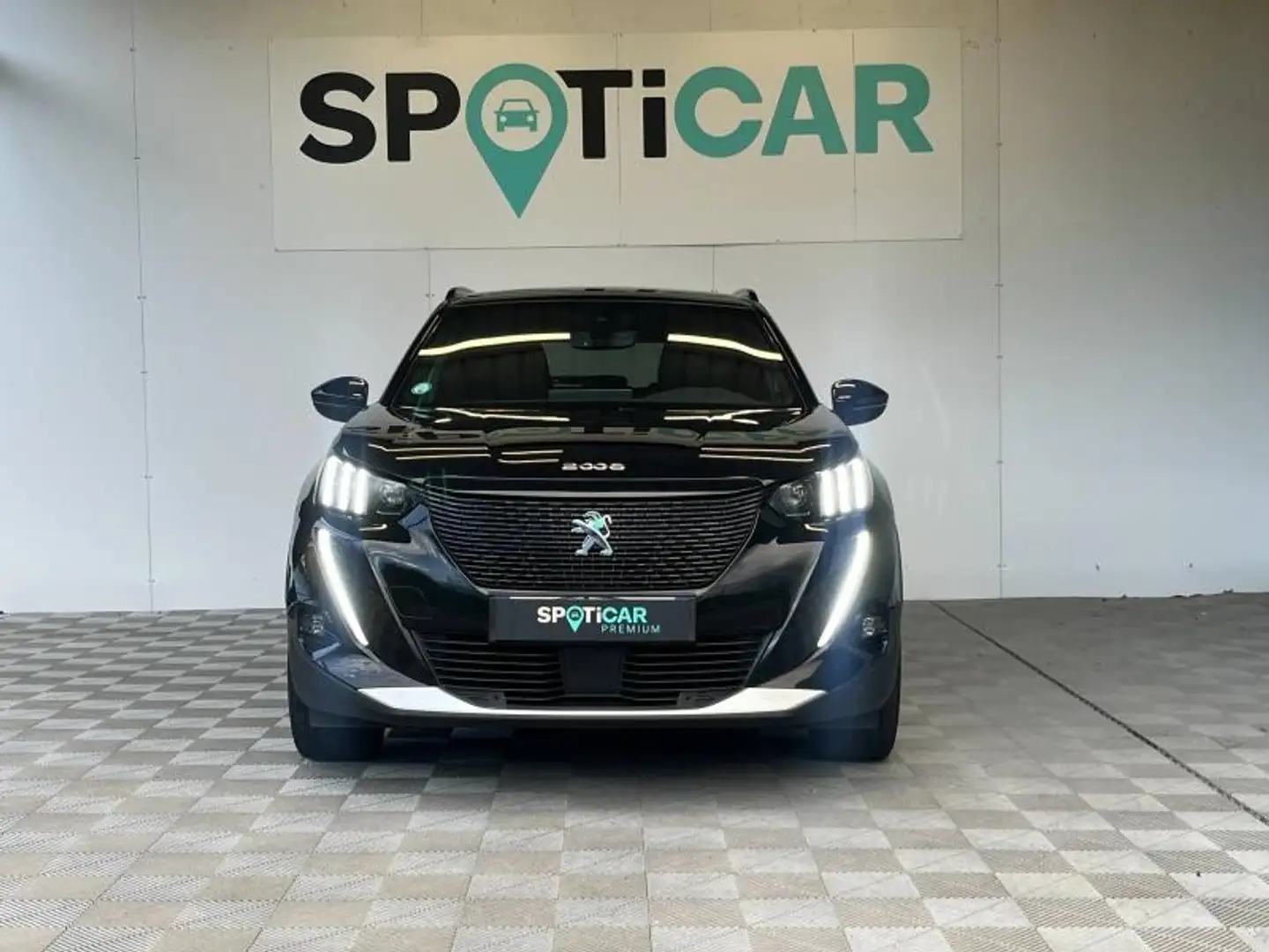 Peugeot e-2008 e-2008 136ch GT Orange - 2