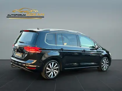 Annonce voiture d'occasion Volkswagen Touran - CARADIZE