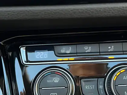 Annonce voiture d'occasion Volkswagen Touran - CARADIZE