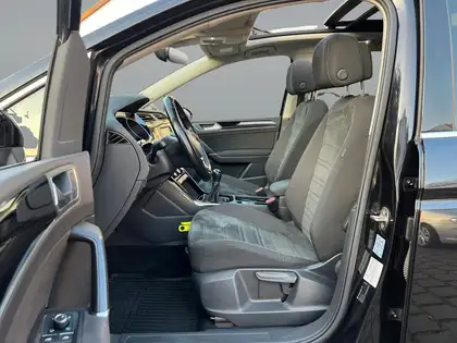 Annonce voiture d'occasion Volkswagen Touran - CARADIZE