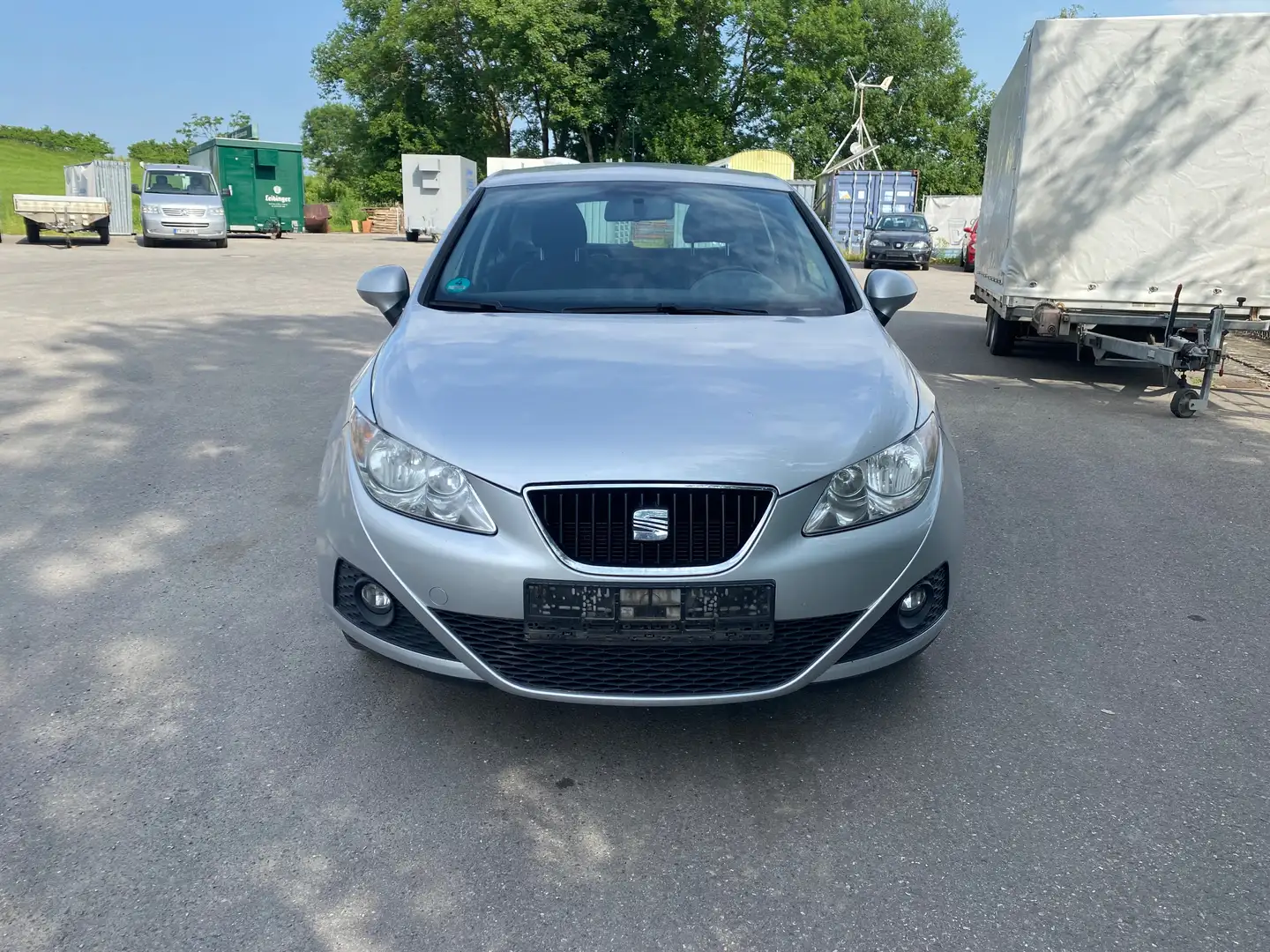 SEAT Ibiza 1.4 16V Reference Zilver - 1