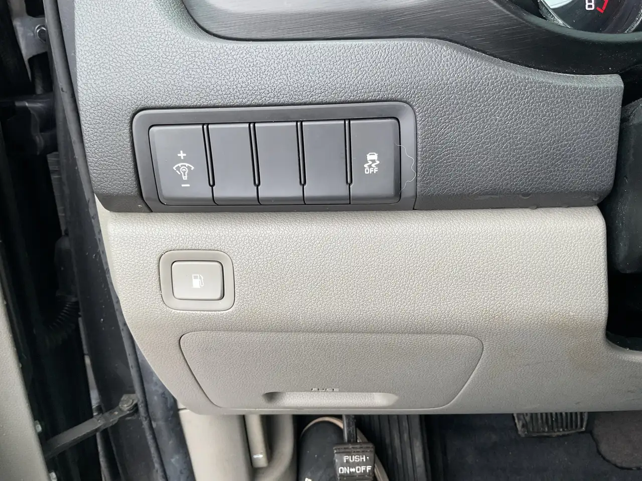 Kia Sedona снимка Kia Sedona