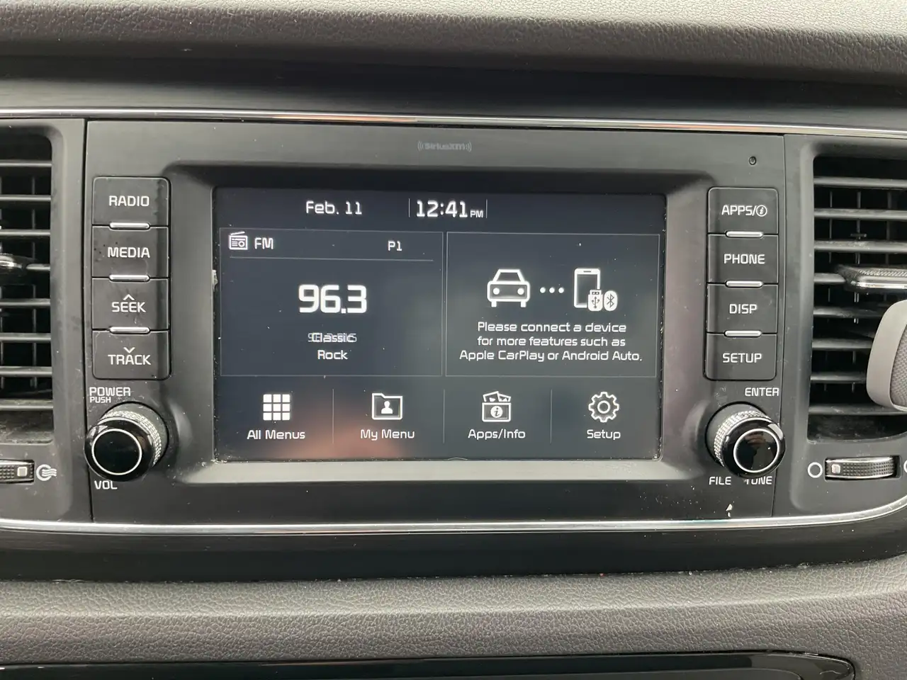 Kia Sedona снимка Kia Sedona