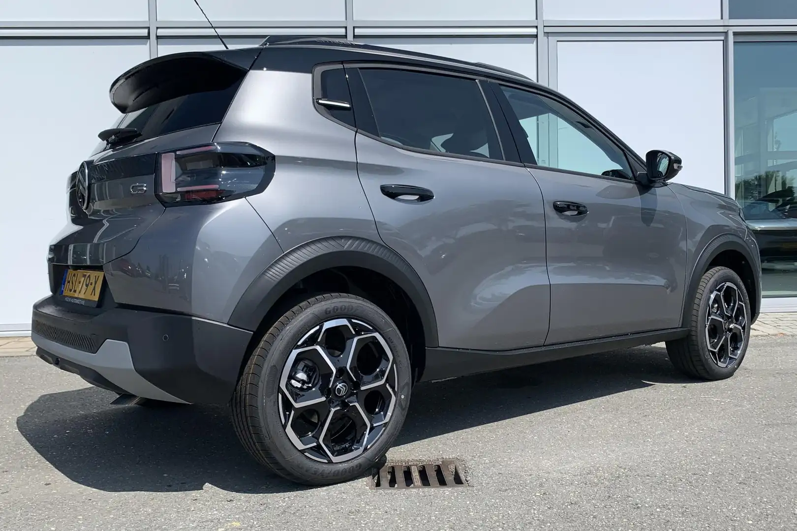 Citroen C3 1.2 Hybrid 110pk Max | Navigatie | Camera | Cruise Grigio - 2