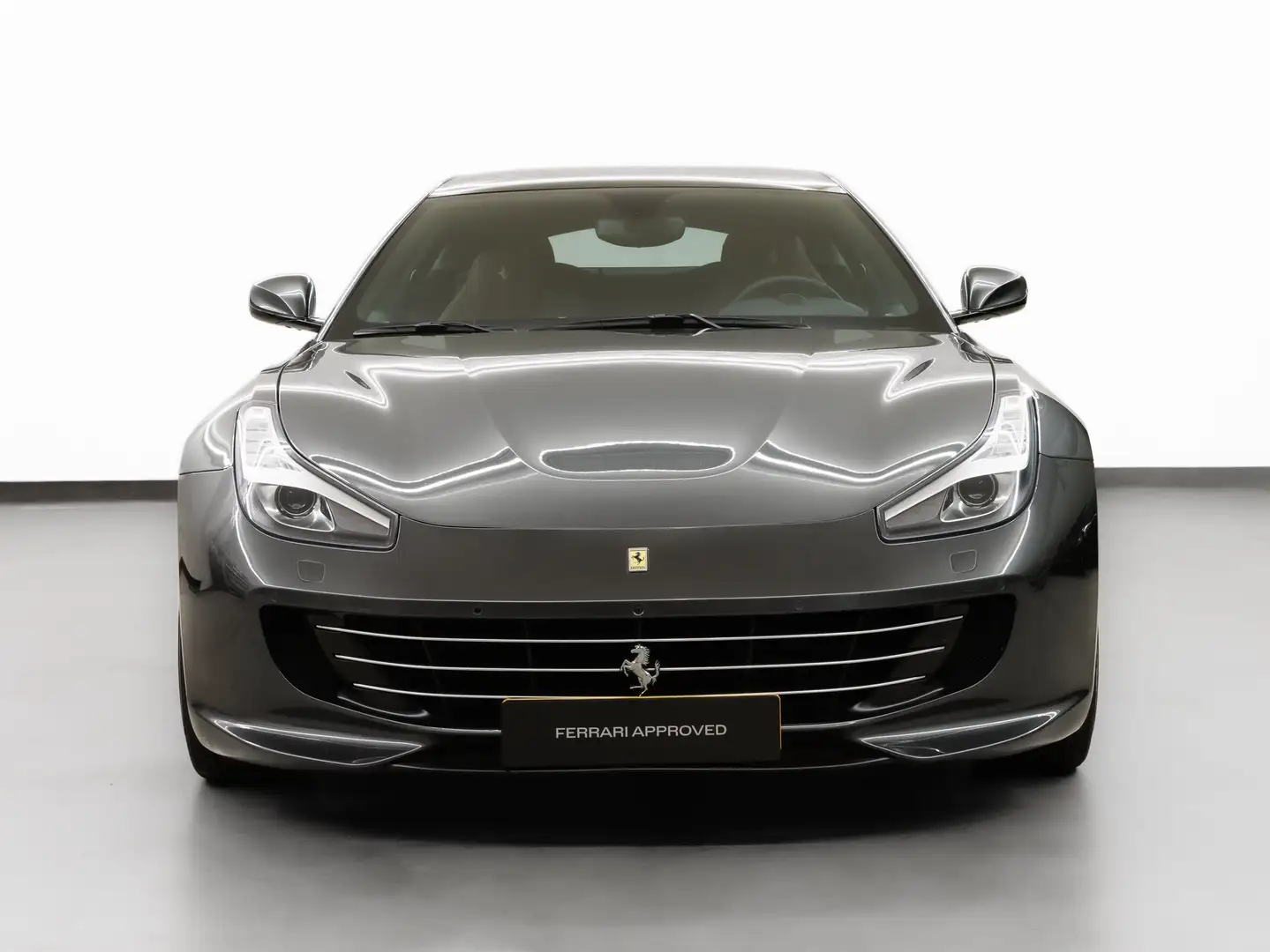 Ferrari GTC4 Lusso . Gri - 2